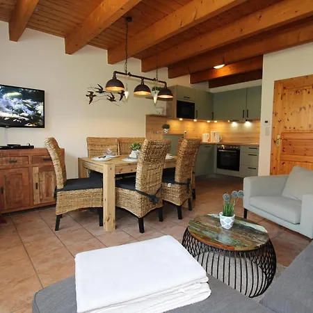 Hp Touristik - Seepark Burhave 5 *